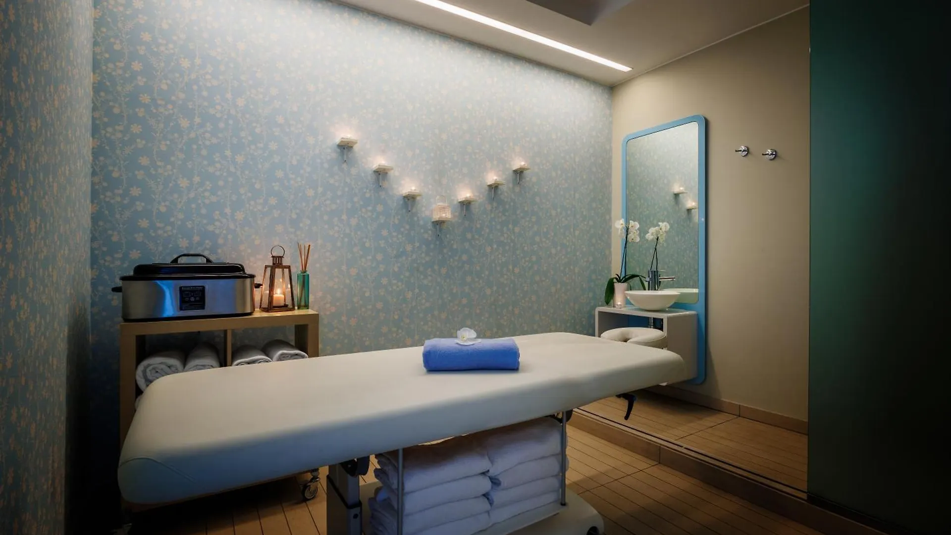 Jr Hotels Bari Grande Albergo Delle Nazioni 5*,