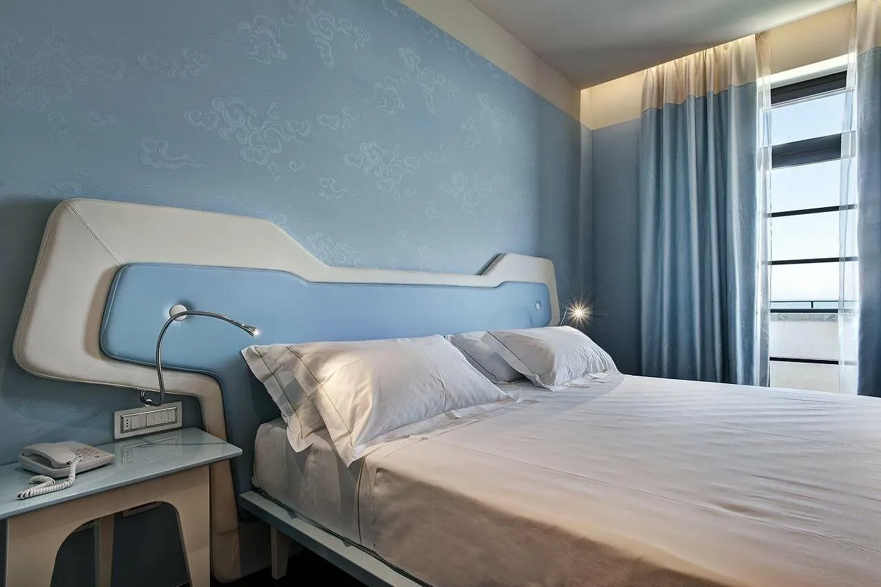 Jr Hotels Bari Grande Albergo Delle Nazioni 5*,